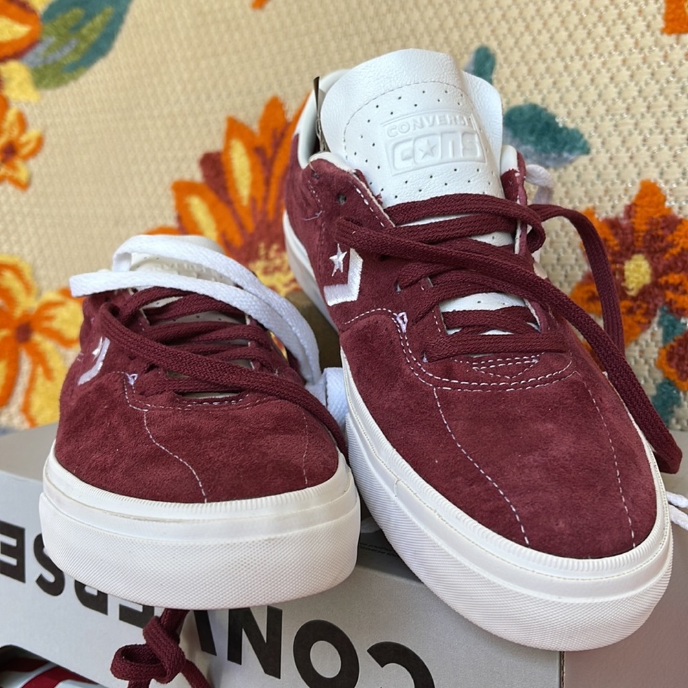 Converse 171329C
LOUIE LOPEZ PRO OX
DEEP BORDEAUX/WHITE/WHITE
WMNS sneakers - Picture 9 of 16